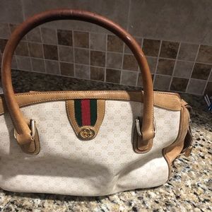 Vintage Gucci purse great collectible.